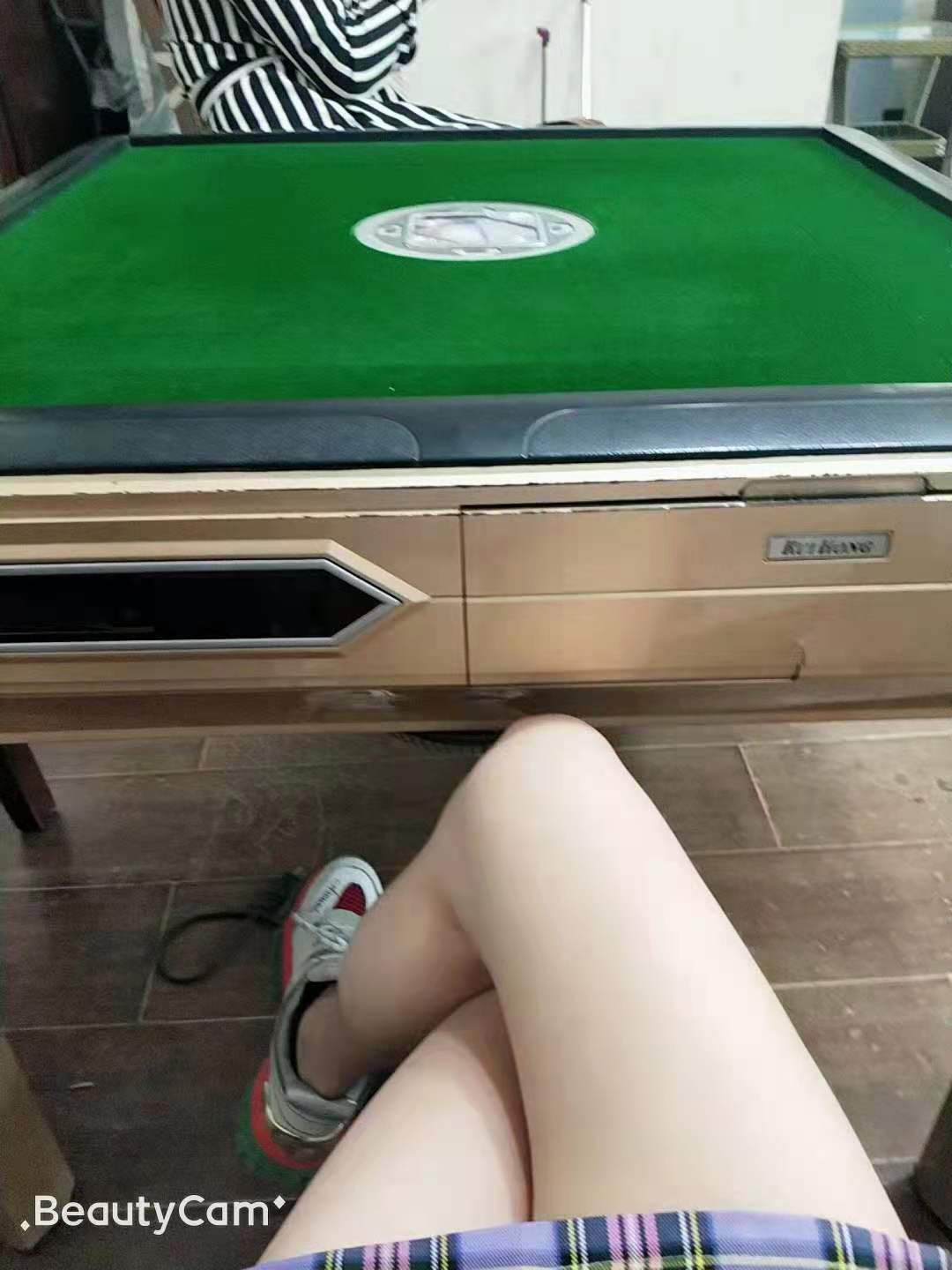 才400 感觉自己血赚  很年轻身材又好新都的有点远